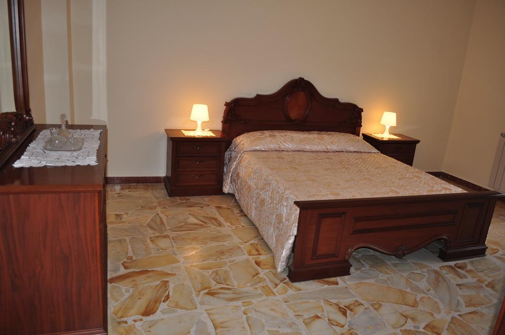 Casa Catena Francavilla di Sicilia Habitación foto